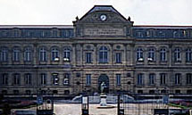 Musée national de la céramique. Sèvres(92)